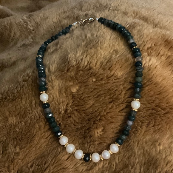 NEW MOSS AGATE PEARL SMITHSONIAN NECKLACE